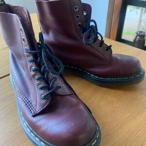 Women's Burgundy Lace-Up Ankle Boots